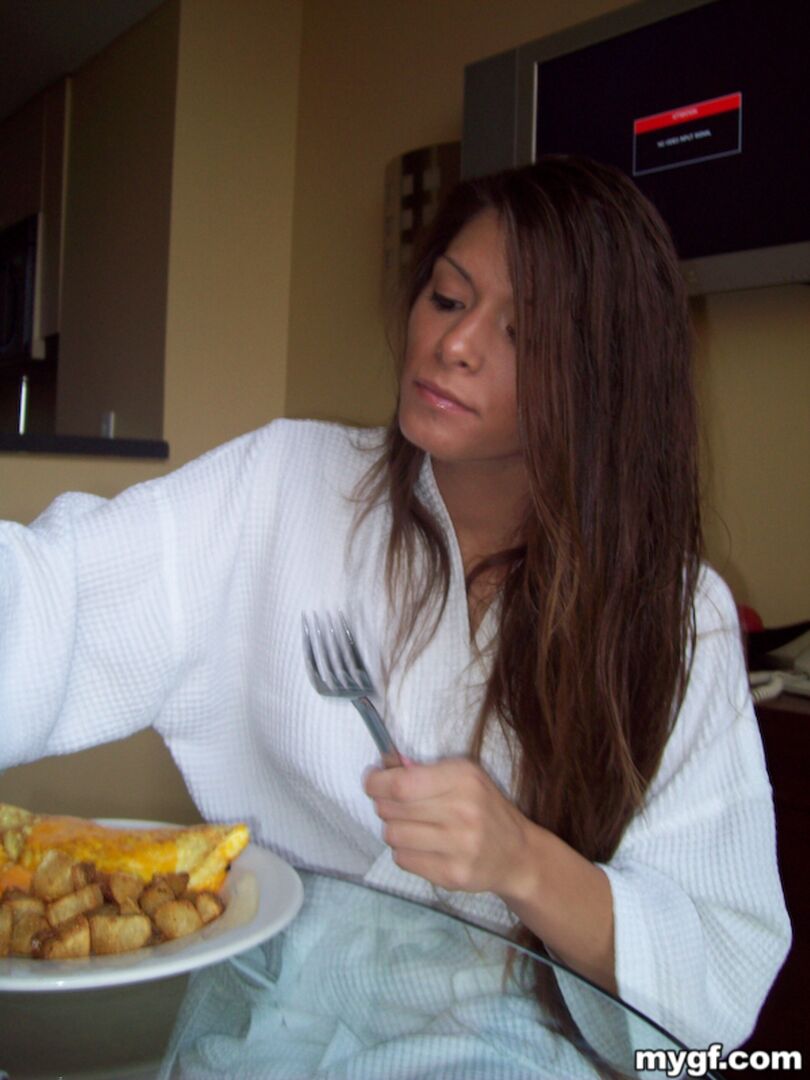 Beautiful Girl Loves Sexy Time