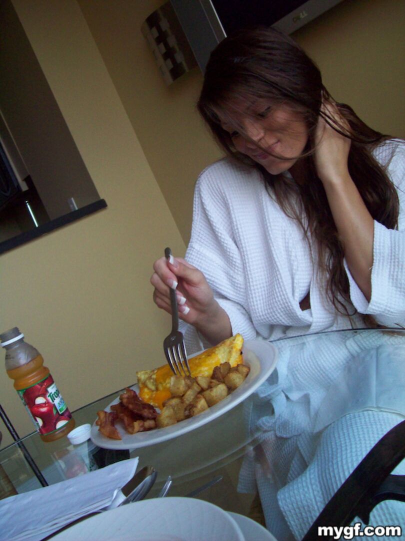 Beautiful Girl Loves Sexy Time