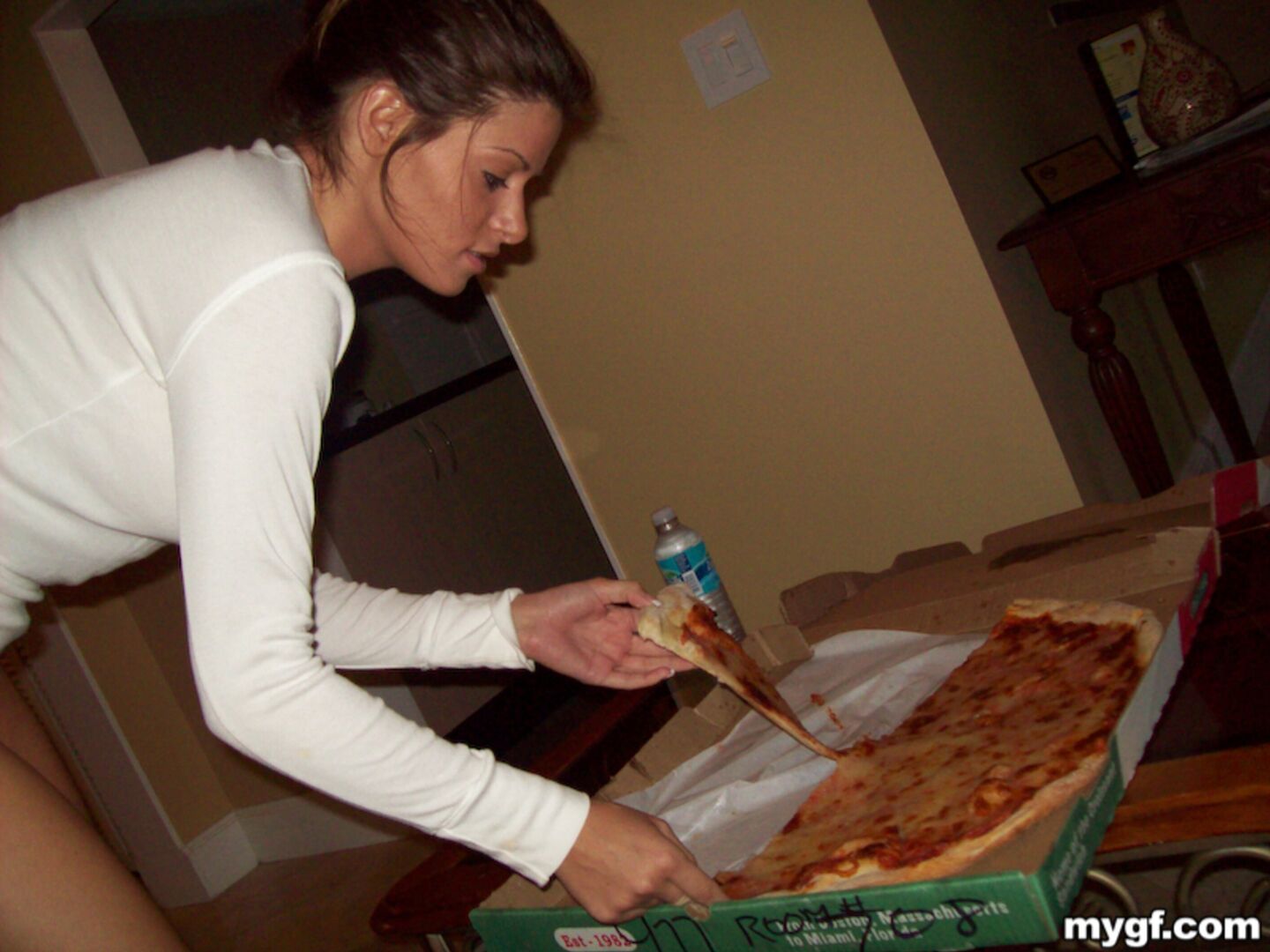 Beautiful Girl Loves Sexy Time