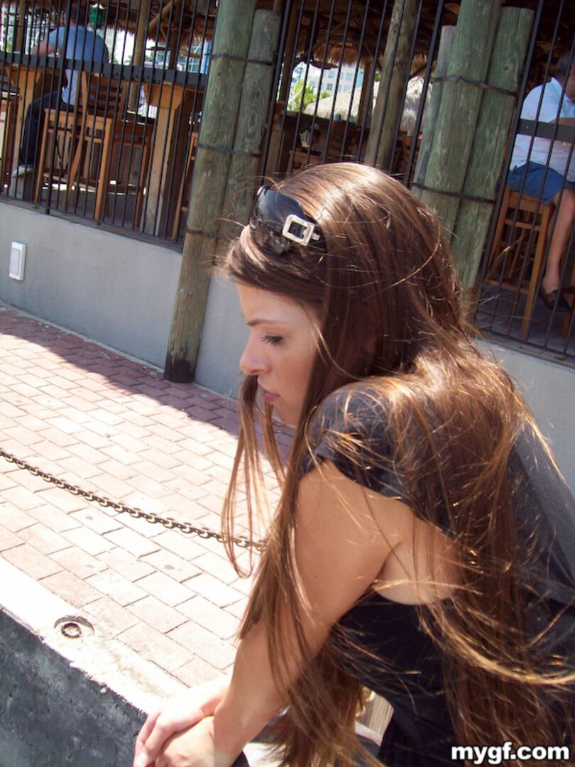 Beautiful Girl Loves Sexy Time