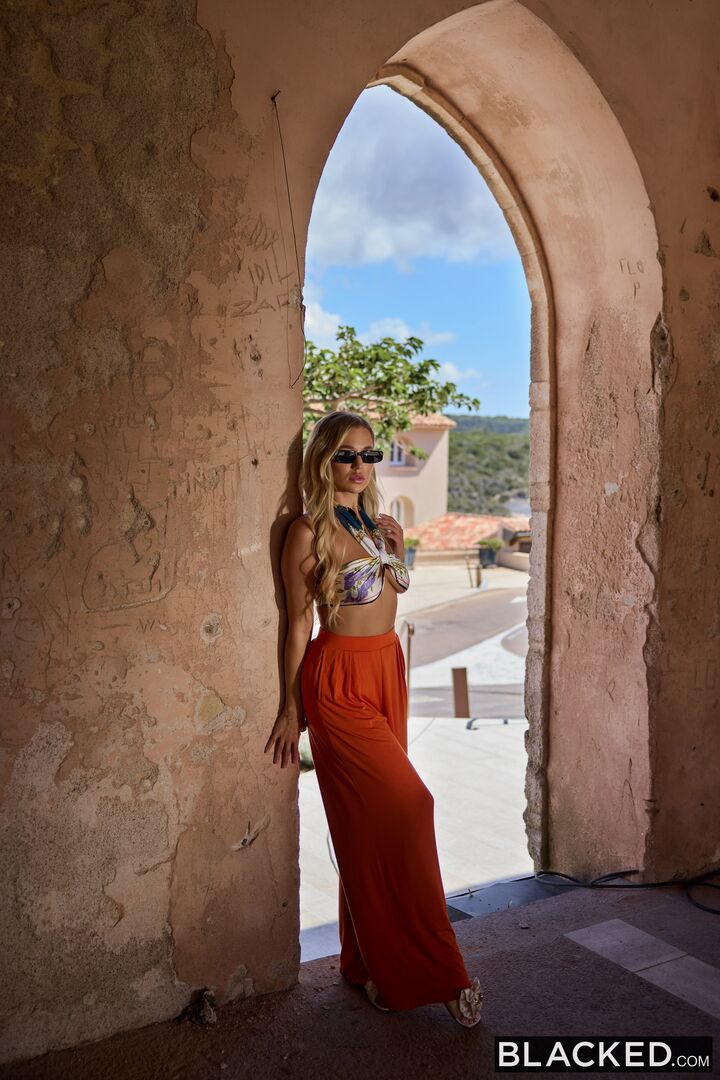 Blake Blossom First Ever BBC Threesome