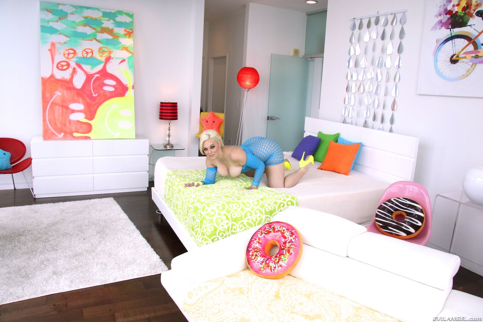 Jenna Ivory, Scene #01