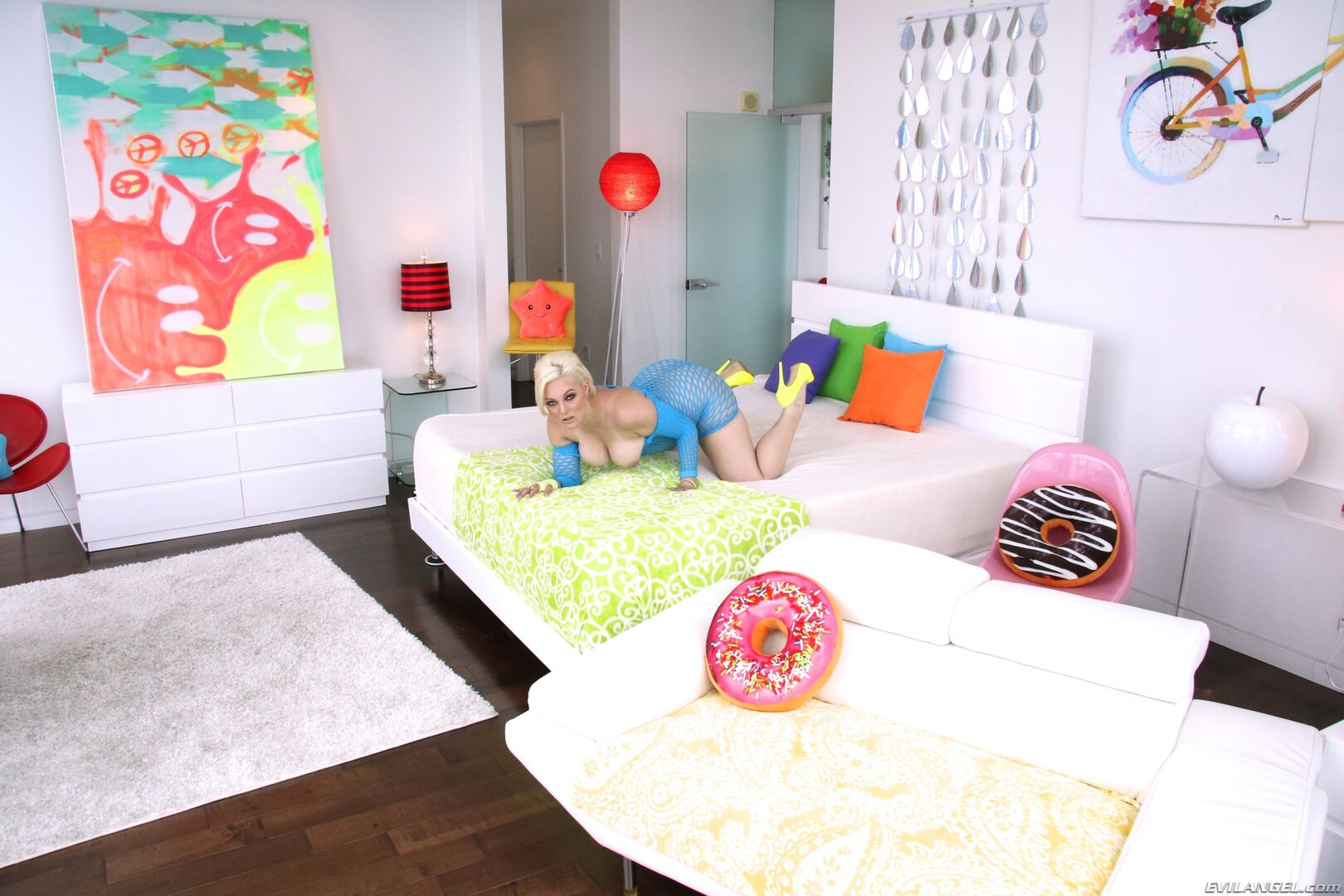 Jenna Ivory, Scene #01