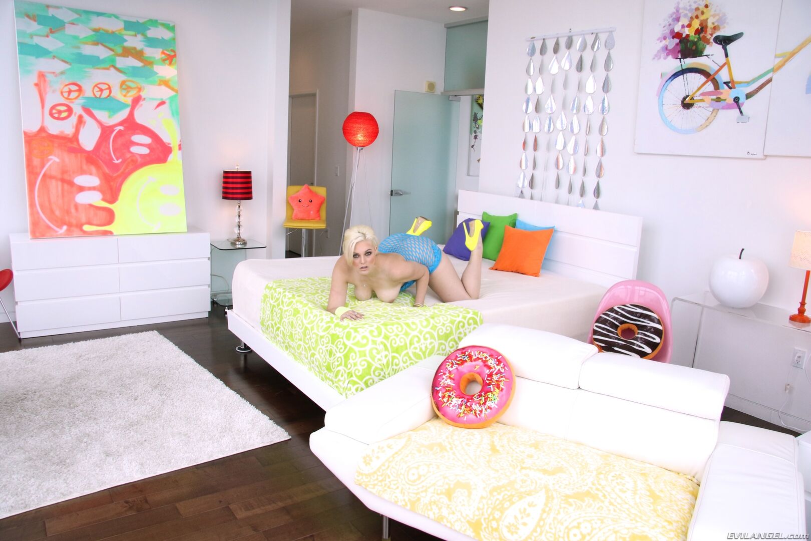 Jenna Ivory, Scene #01