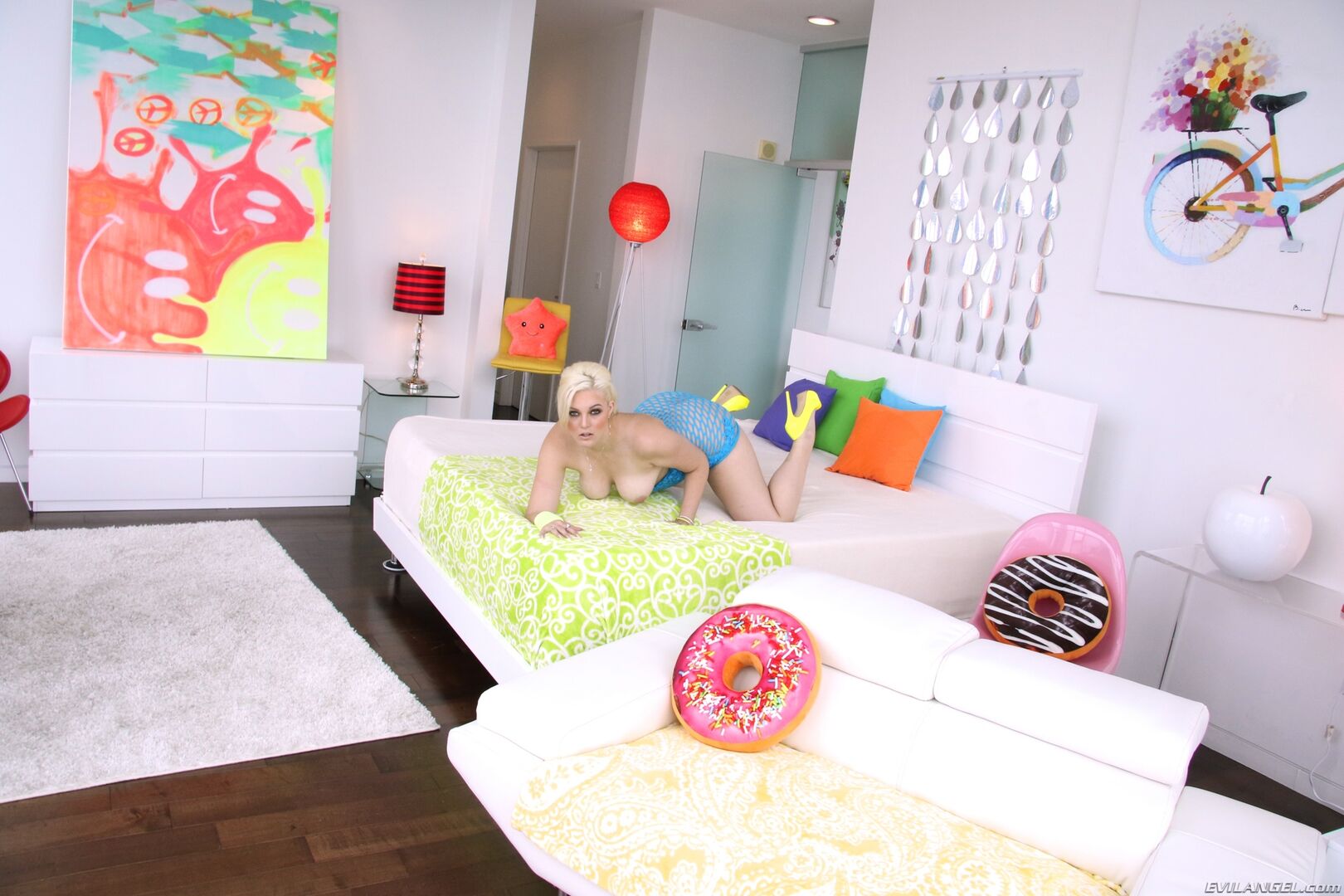 Jenna Ivory, Scene #01