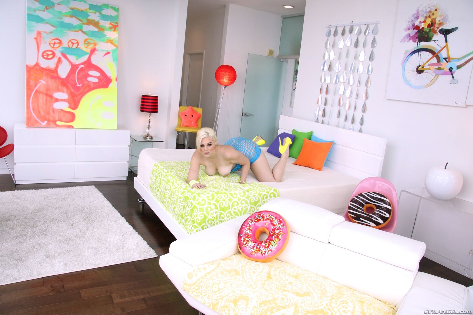 Jenna Ivory, Scene #01