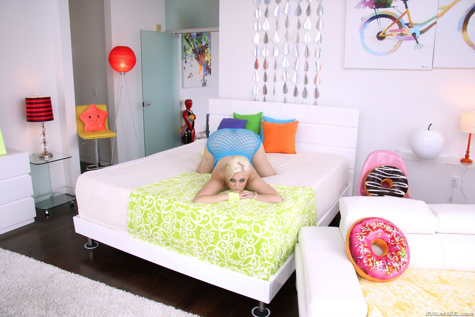 Jenna Ivory, Scene #01