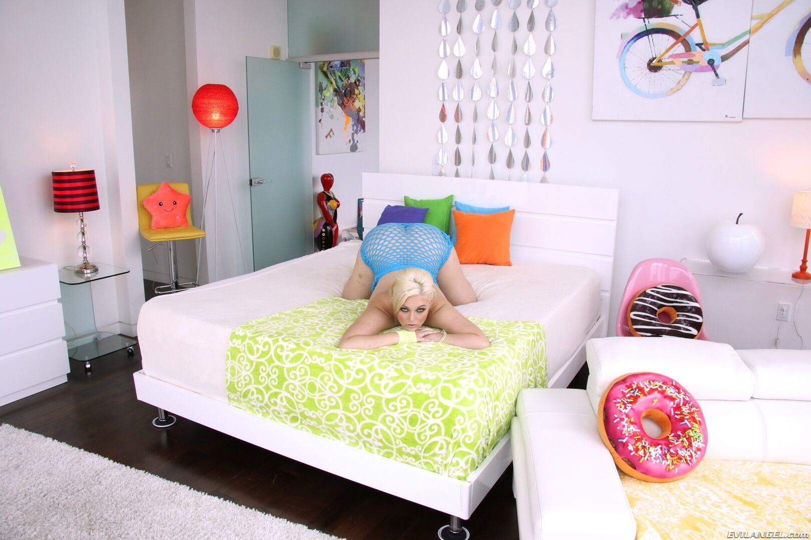 Jenna Ivory, Scene #01