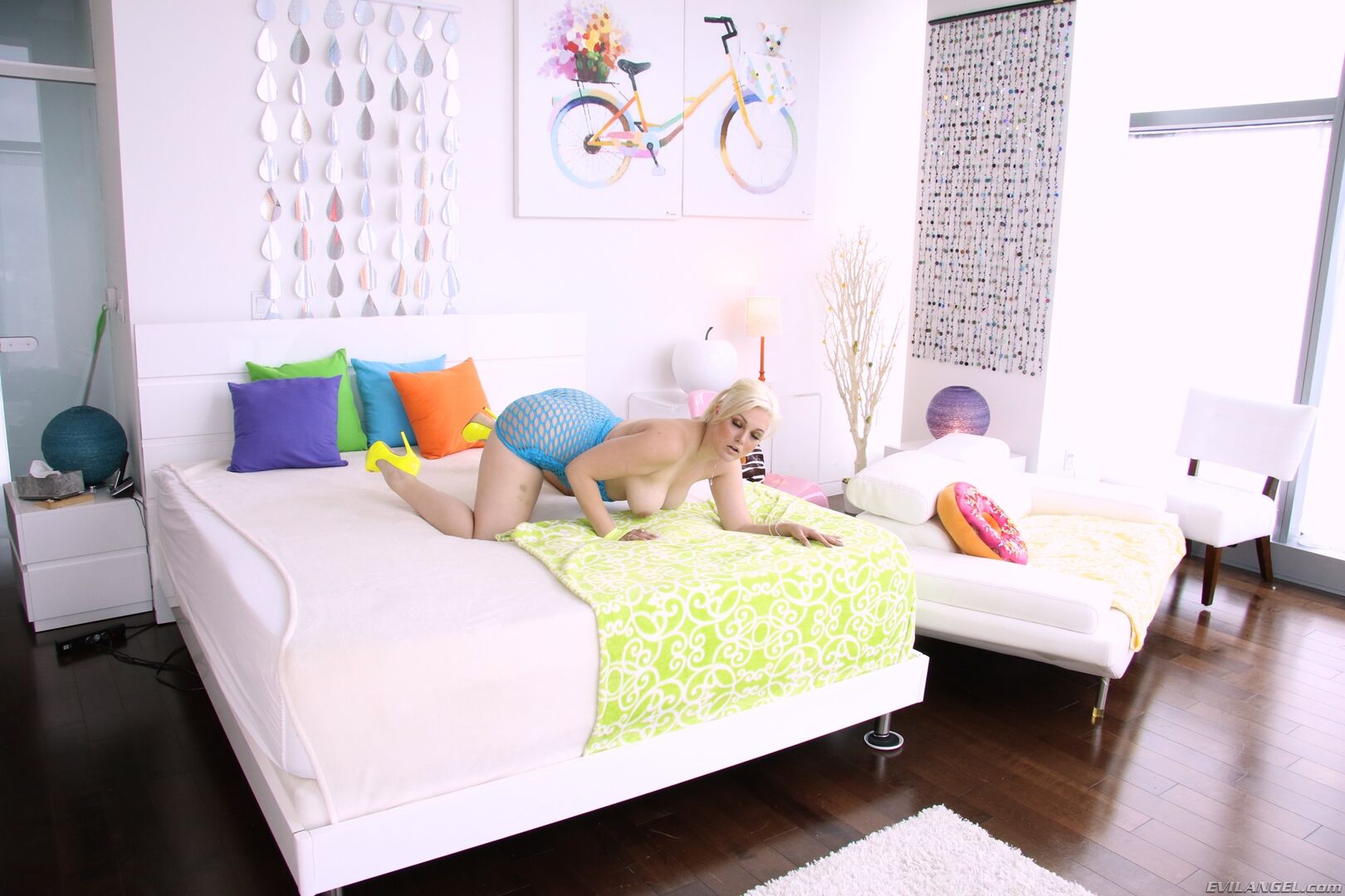 Jenna Ivory, Scene #01