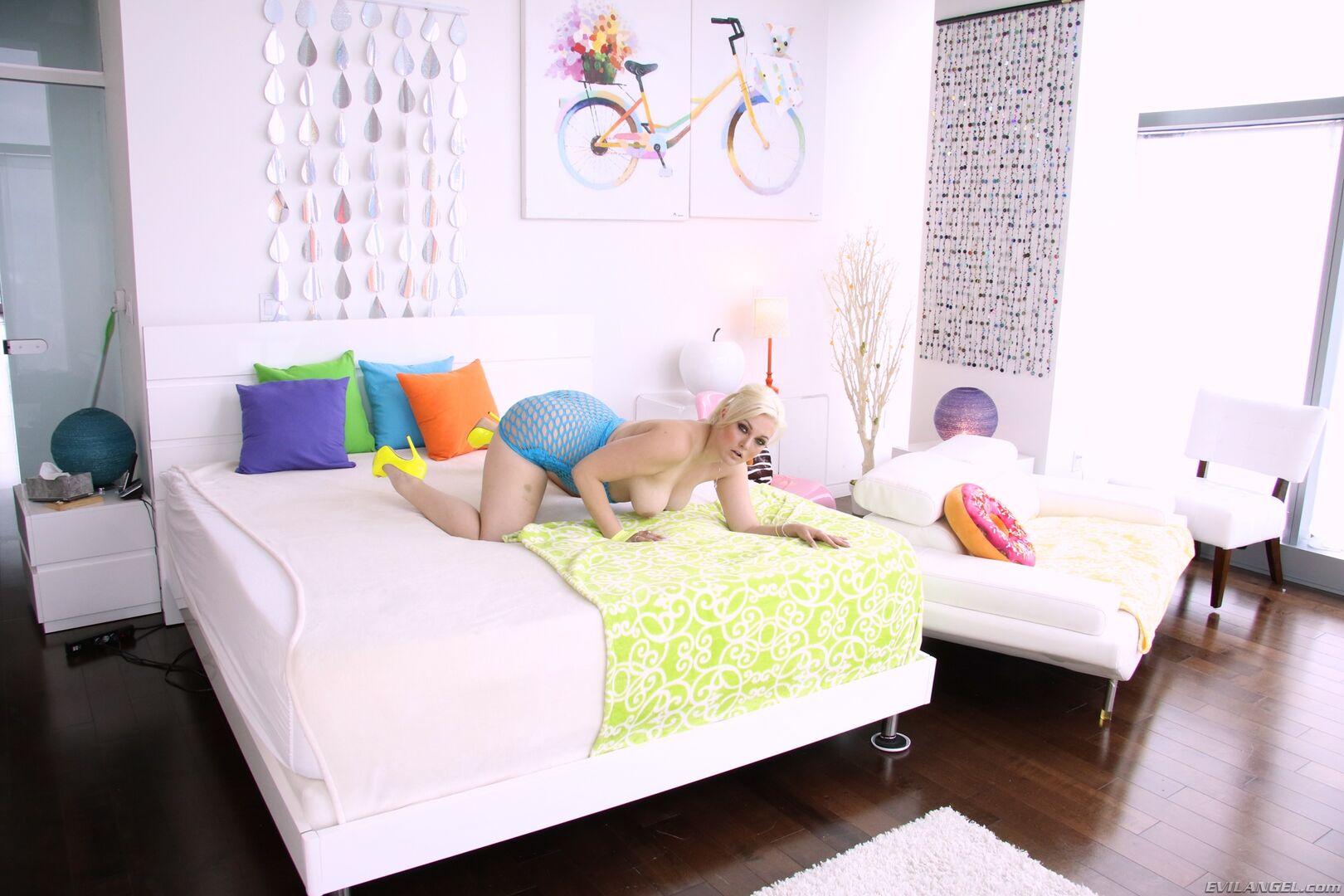 Jenna Ivory, Scene #01