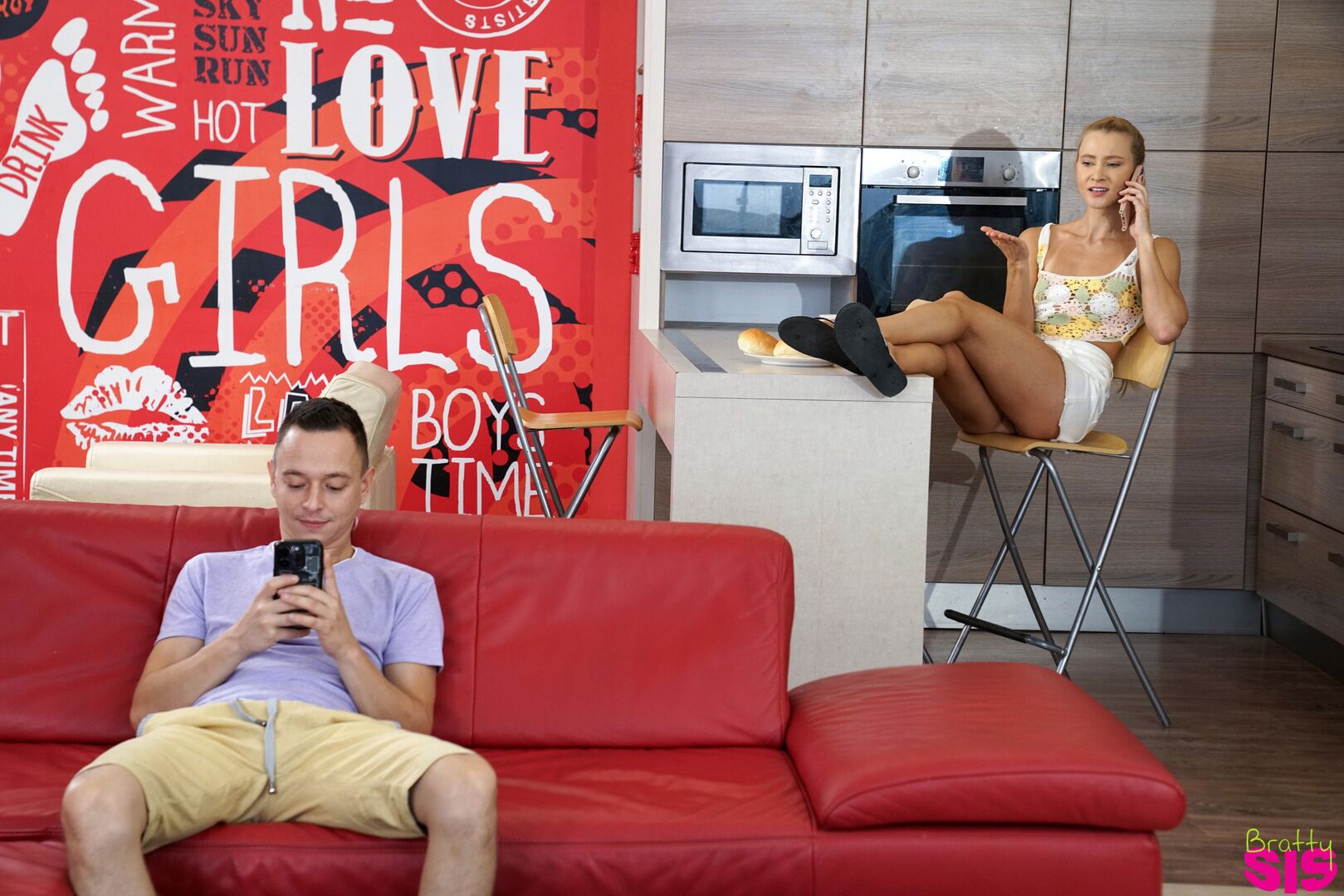 Stepsis Loves To Play - S35:E9