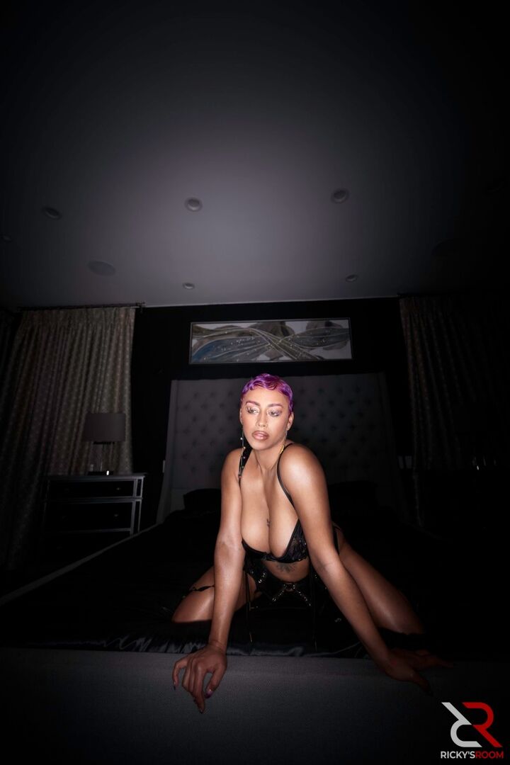 Best Head In The Game