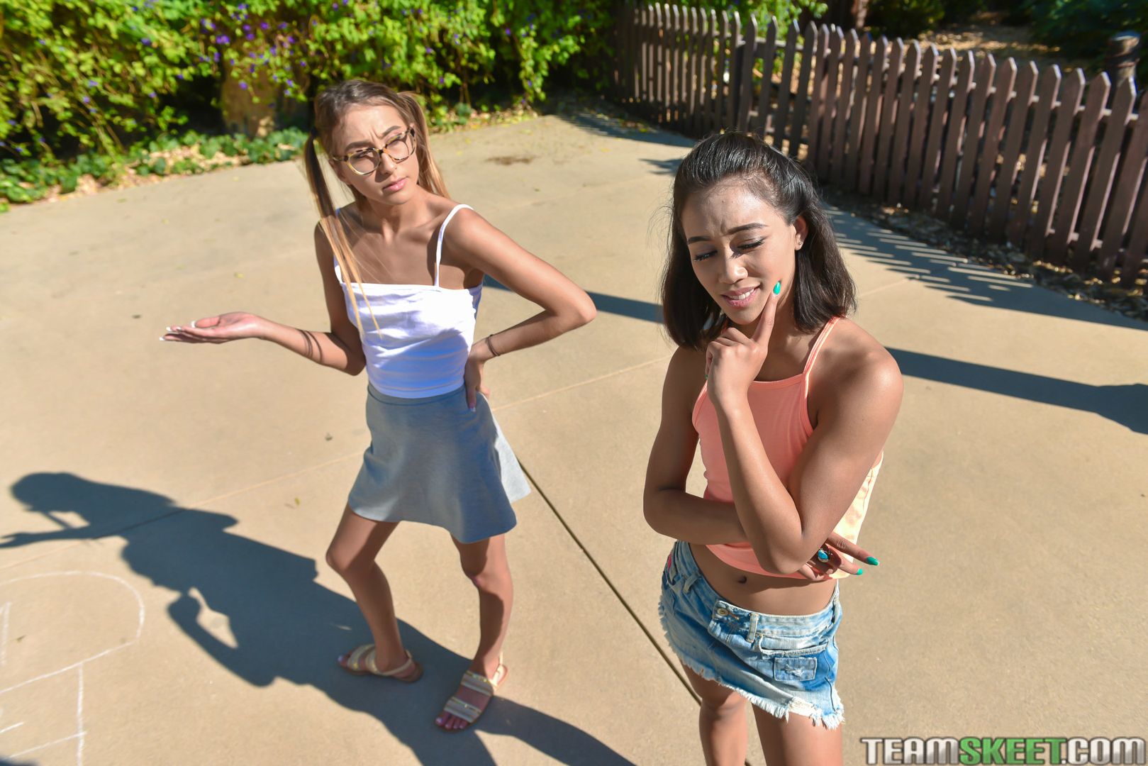 Hopskeet With Some Petites