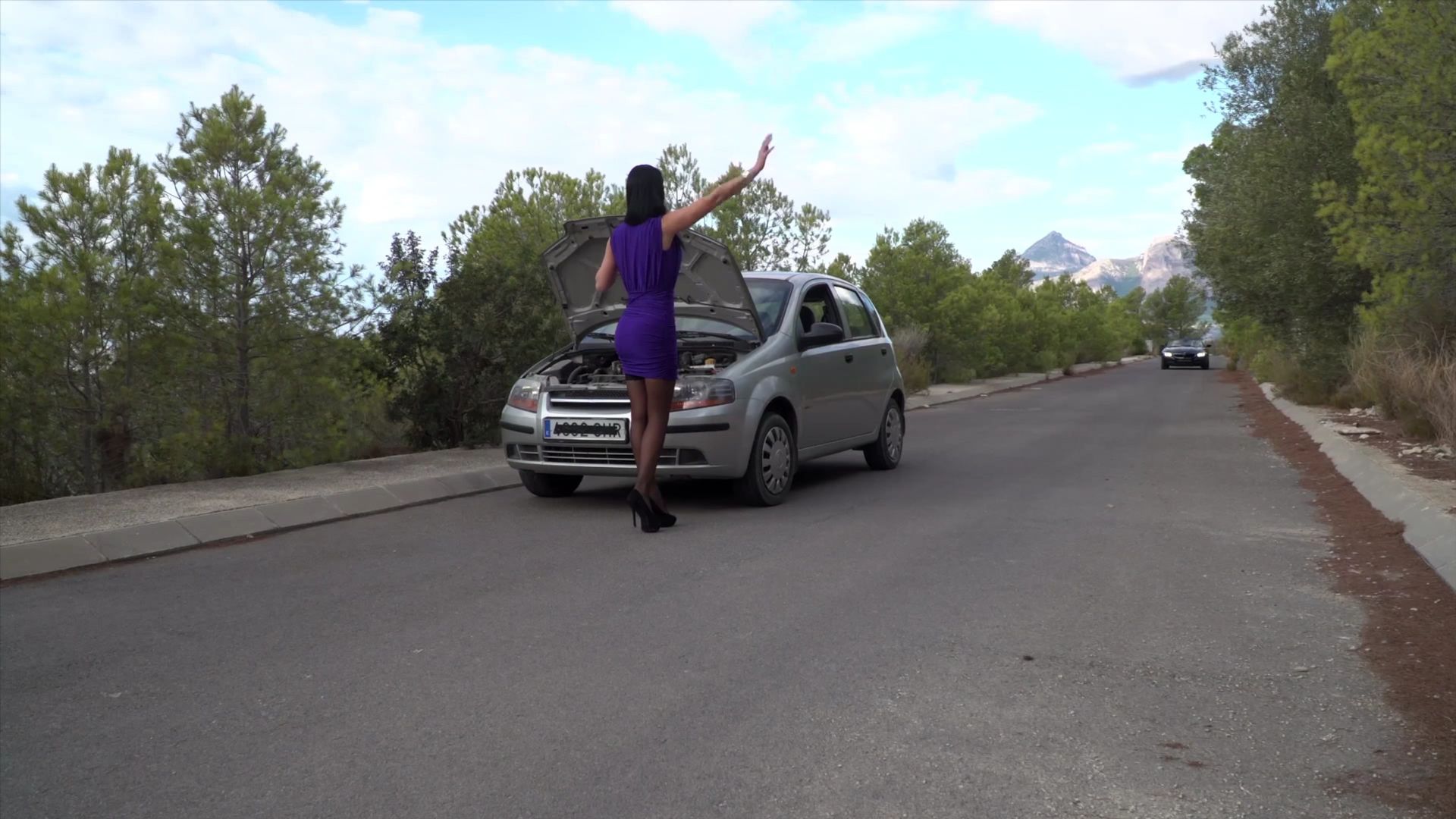 Joss Helps A Damsel In Distress