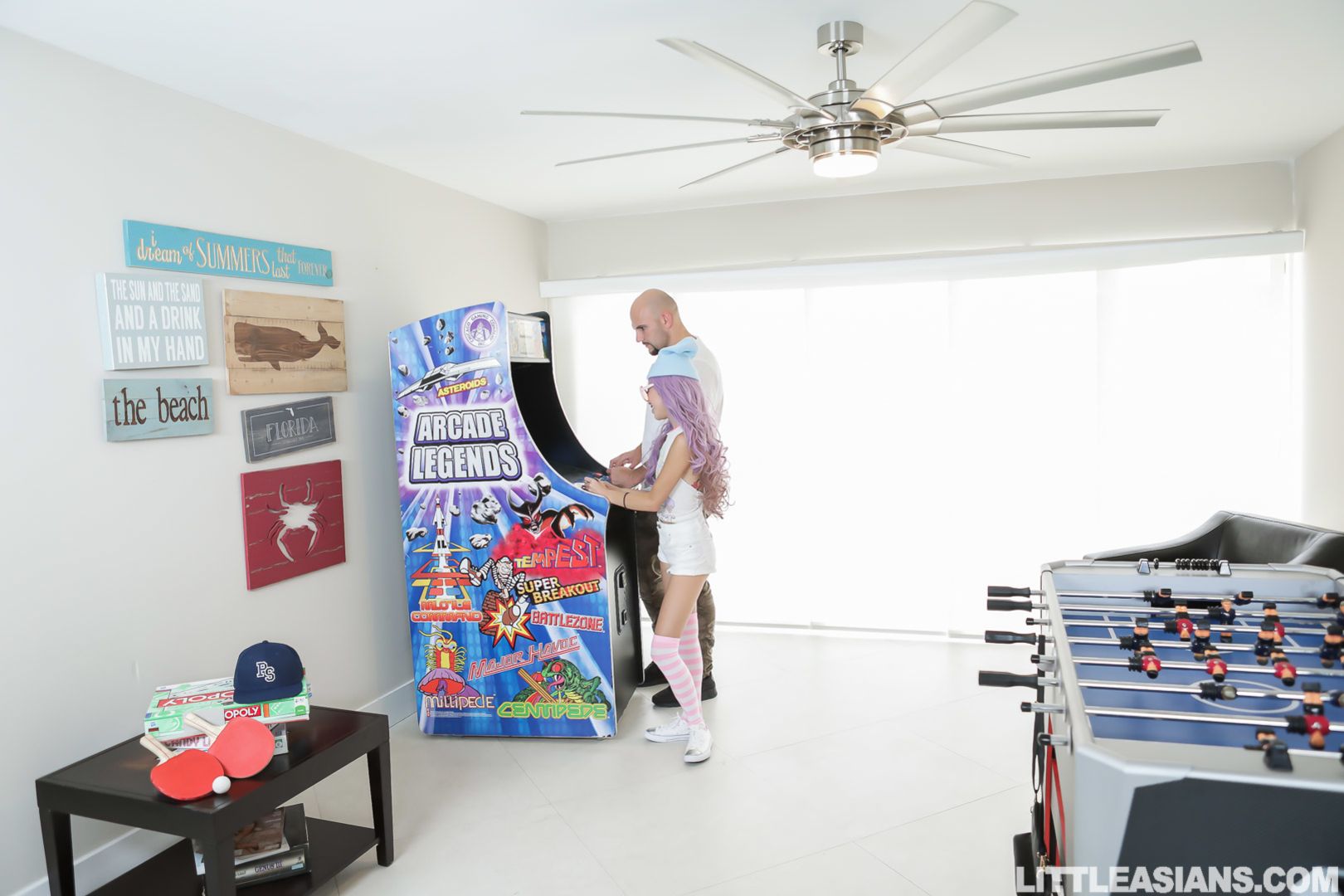 Asian Arcade Pussy Play