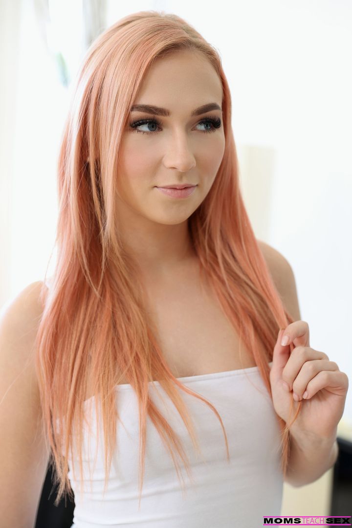 Seduced By My Girlfriends Stepmom