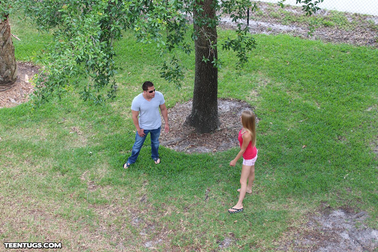 Вlondes do it better