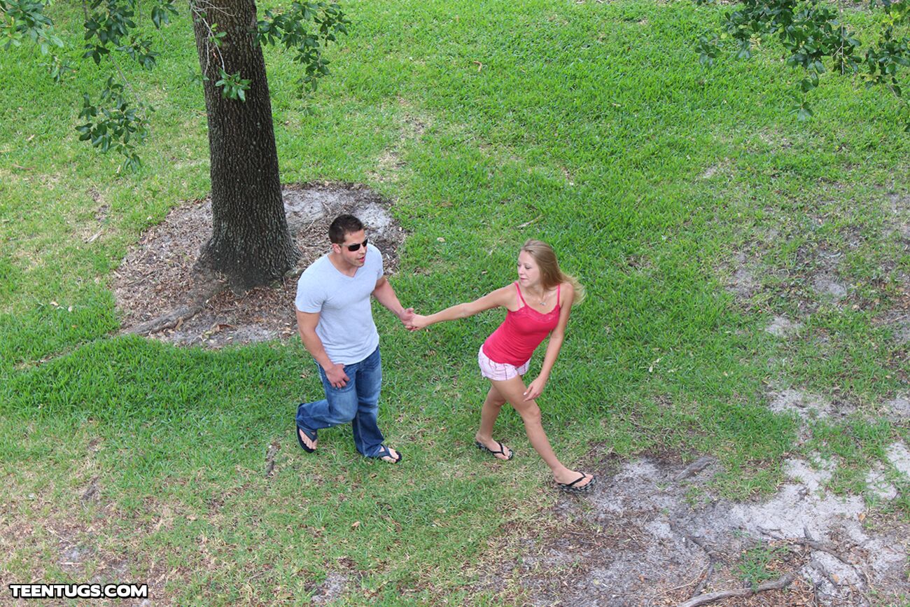 Вlondes do it better