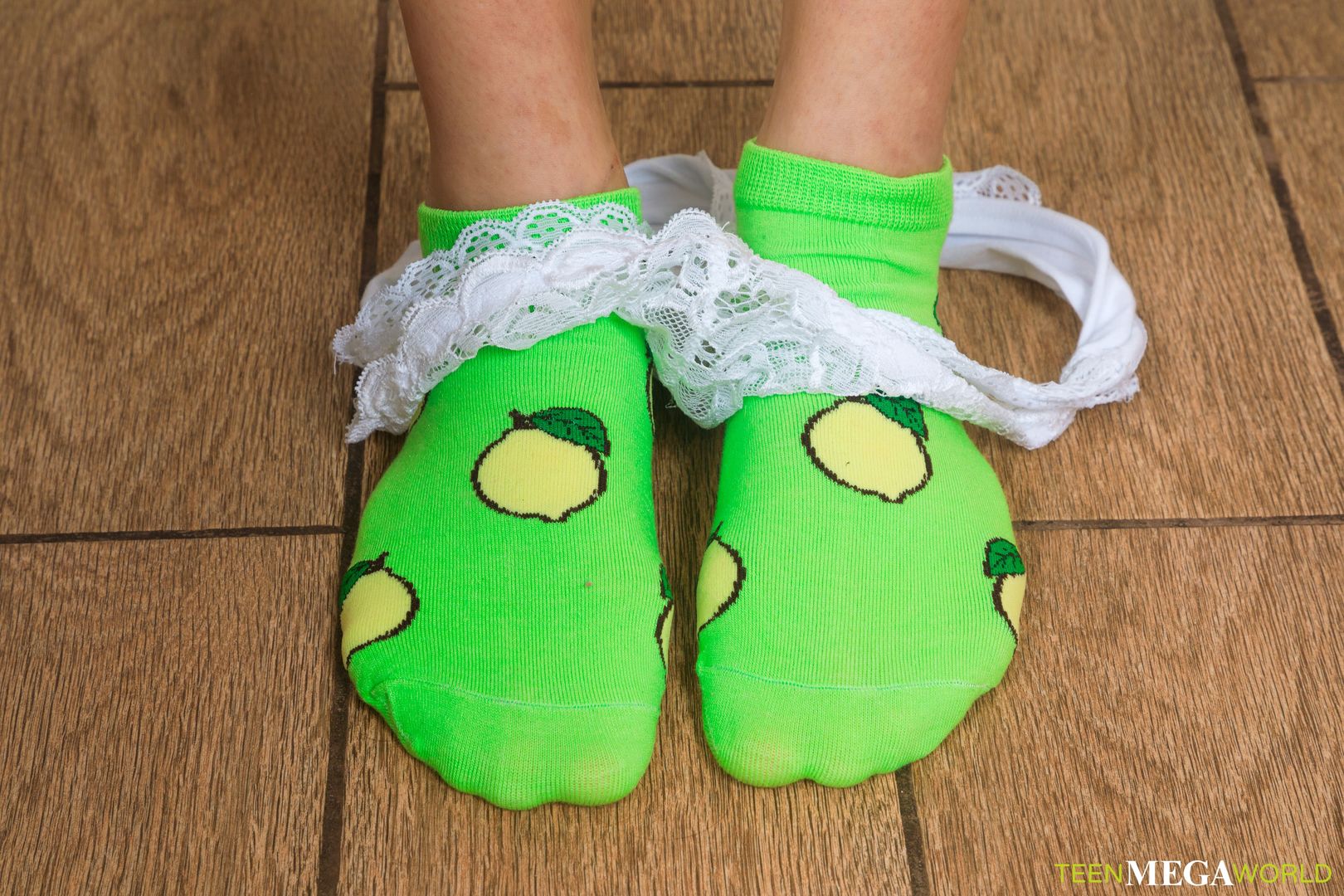 Brunette satisfies hunger with a dildo