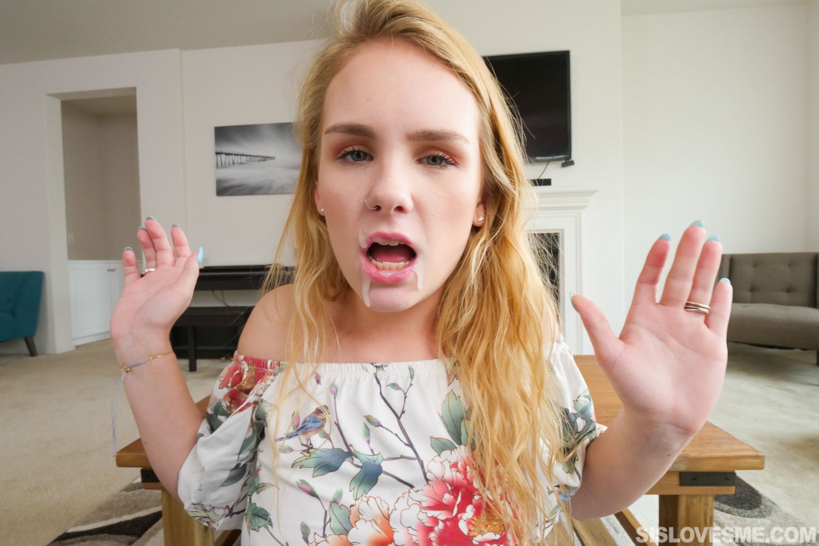 Hands On Stepsis Sexperience