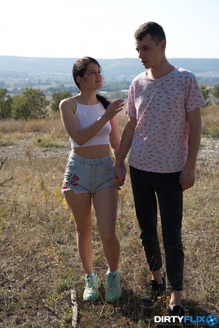 Teeny suck and fuck outdoors