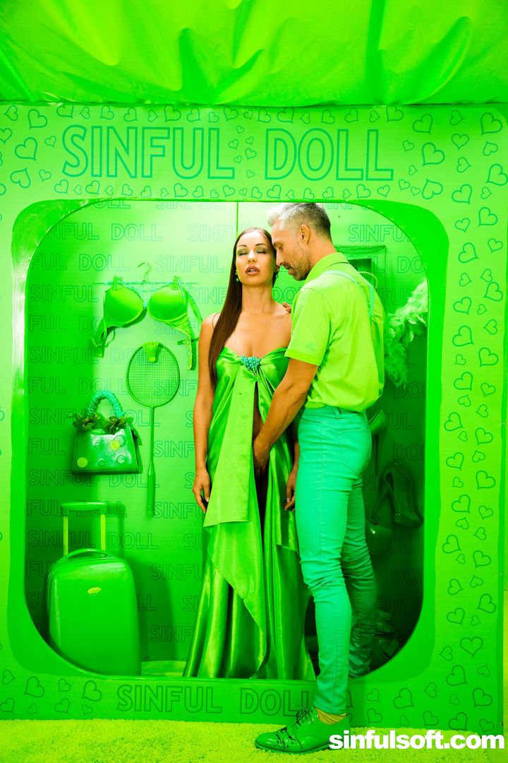 Colors of Sin - Green