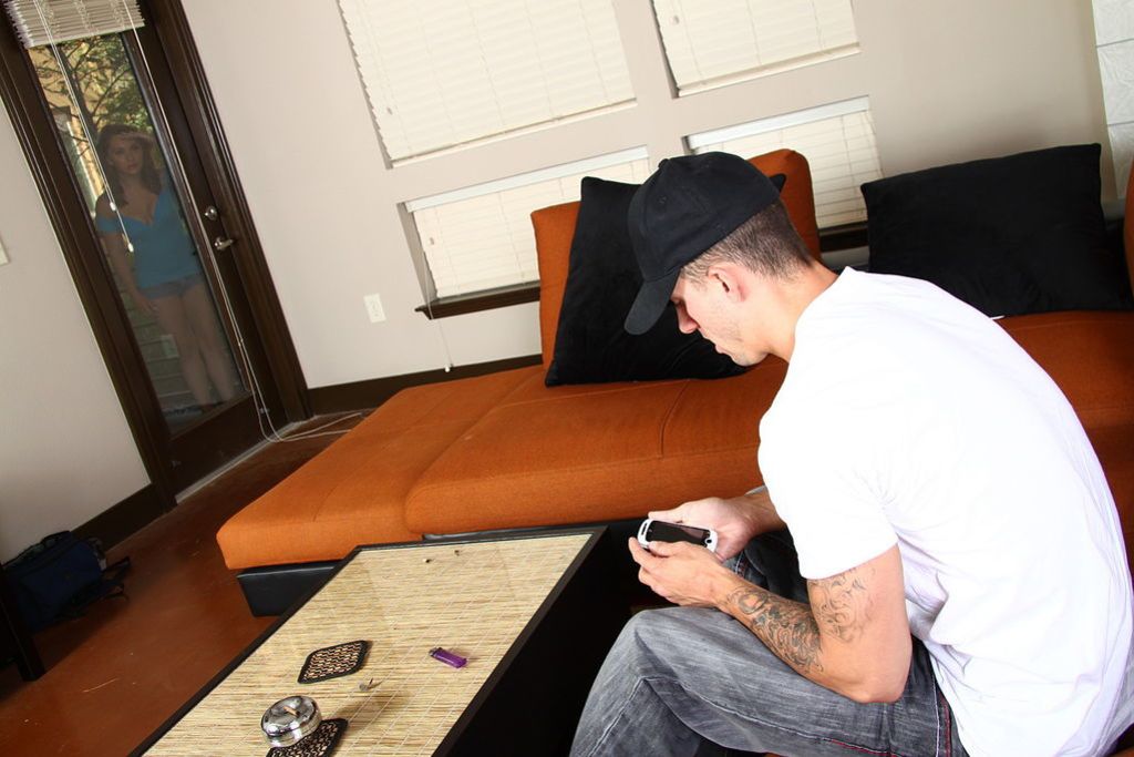 Cute Teen Spencer Sage Fucks On Camera For The First Time