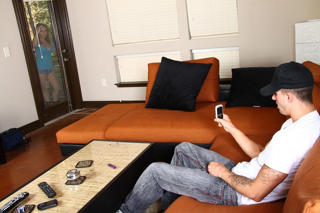 Cute Teen Spencer Sage Fucks On Camera For The First Time