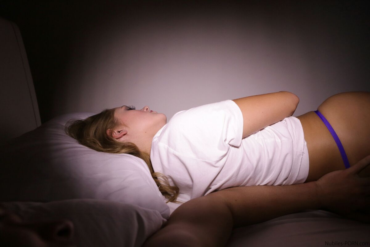 Late Night Advances - S9:E5