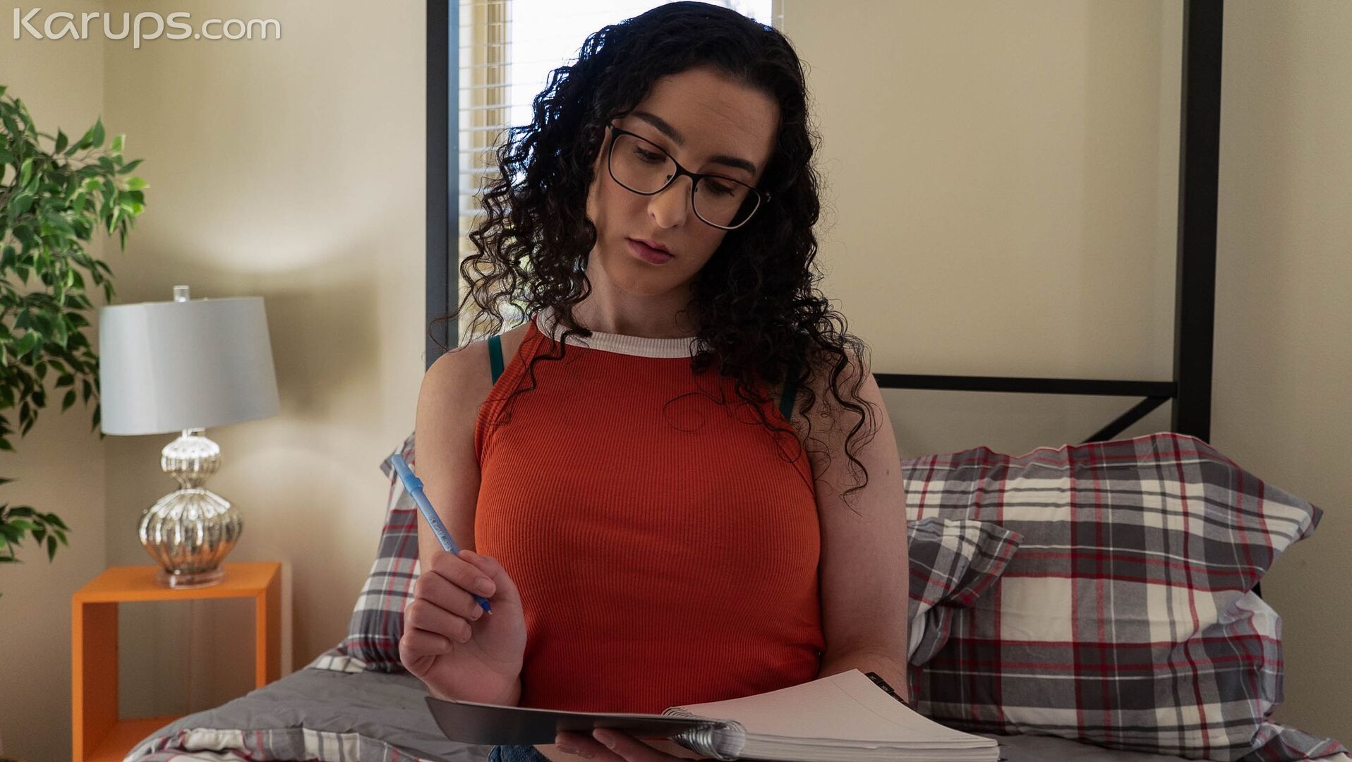 PLEASING HER PROFESSOR