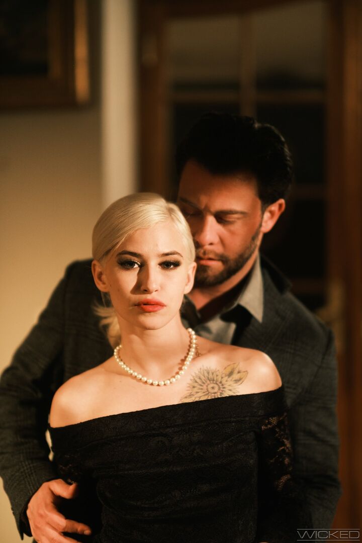 Dark Is The Night - Scene 3