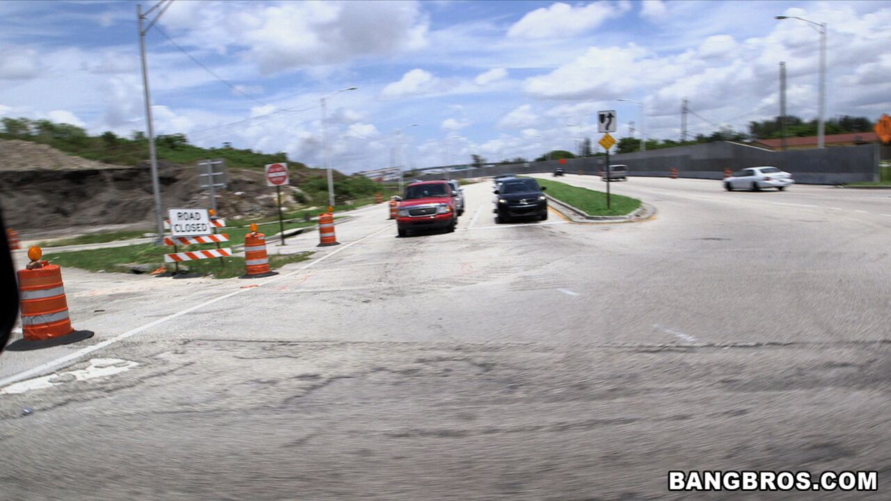 On the bus with a new hottie
