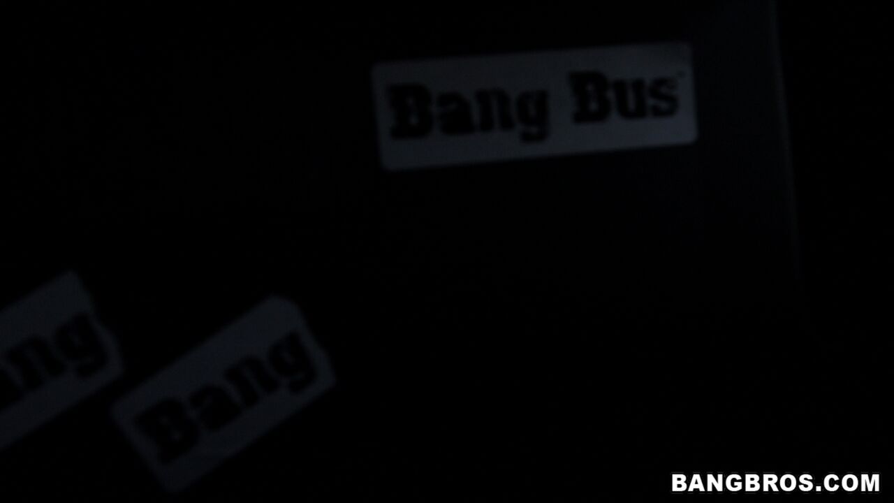 On the bus with a new hottie