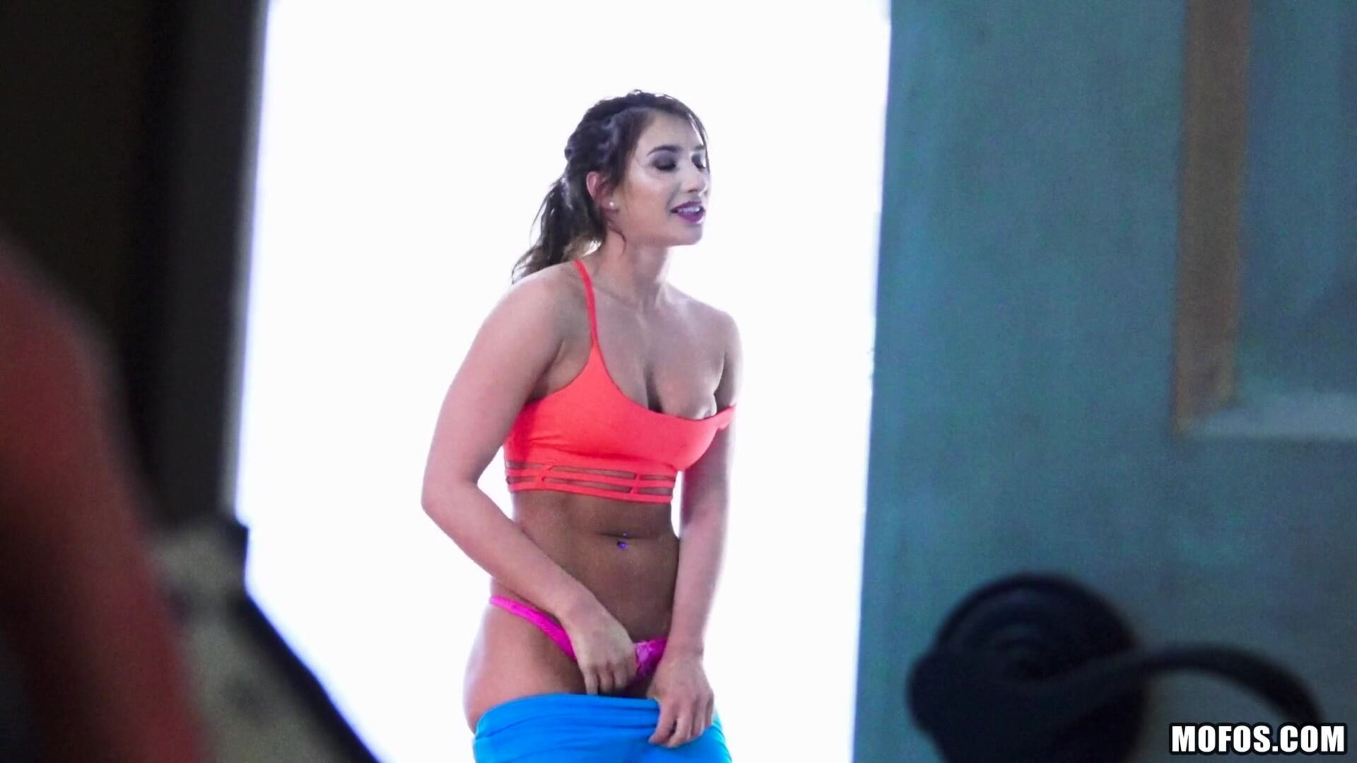 Pin-up Fucks Horny Roomie