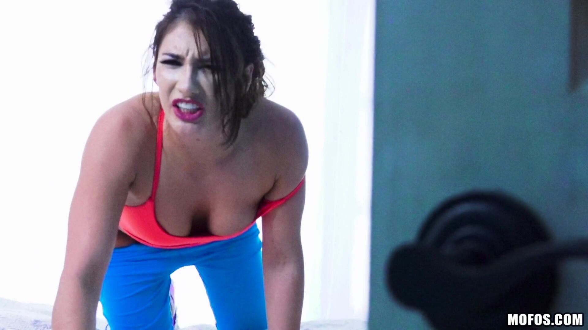 Pin-up Fucks Horny Roomie