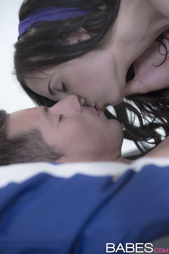 Between the Sheets 2908