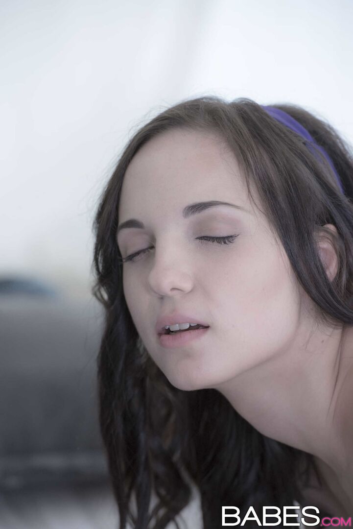 Between the Sheets 2908