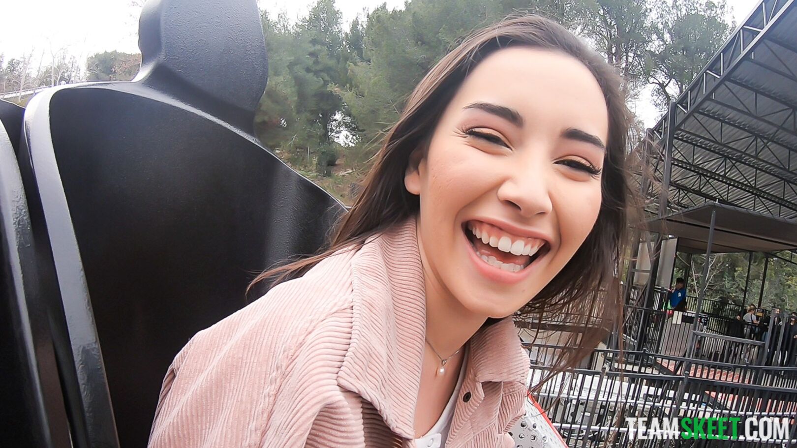 Flashing At The Theme Park