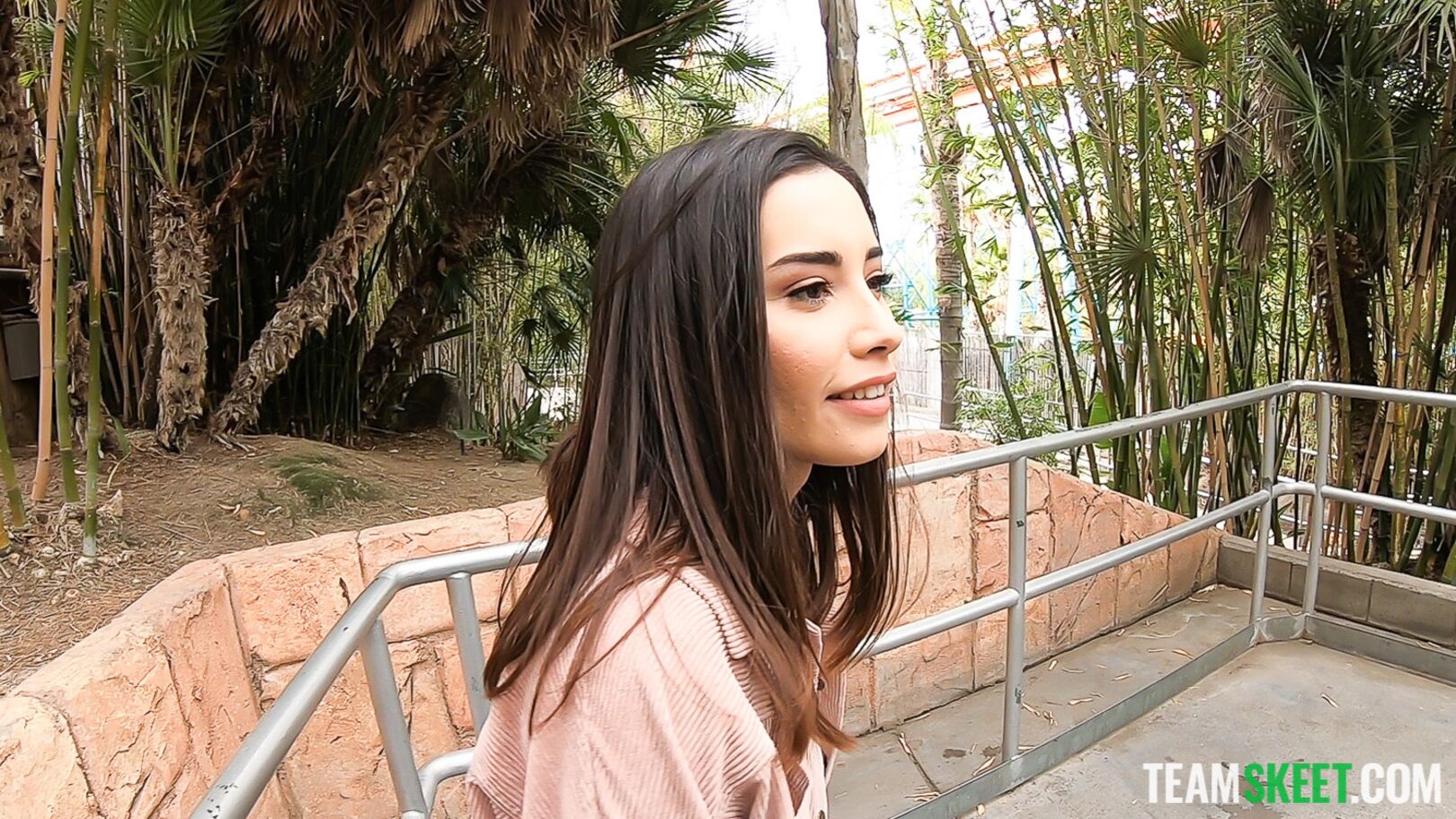 Flashing At The Theme Park