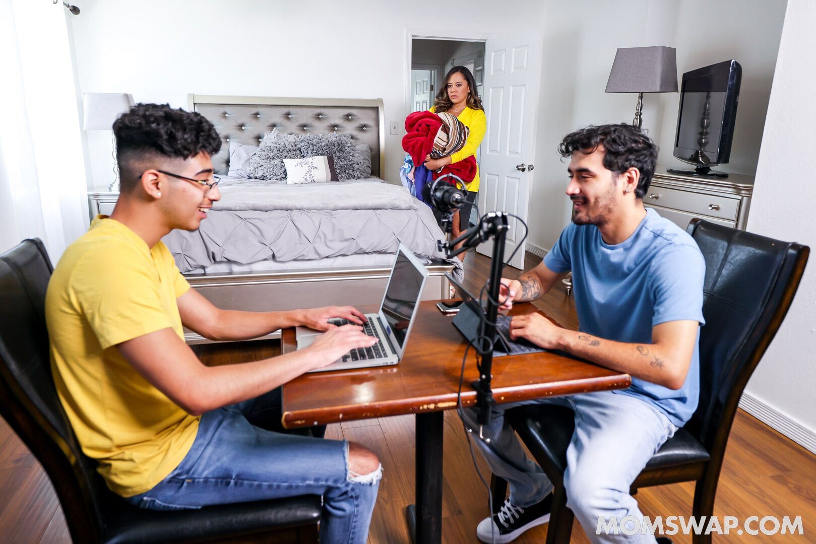 The Underwear Thieves