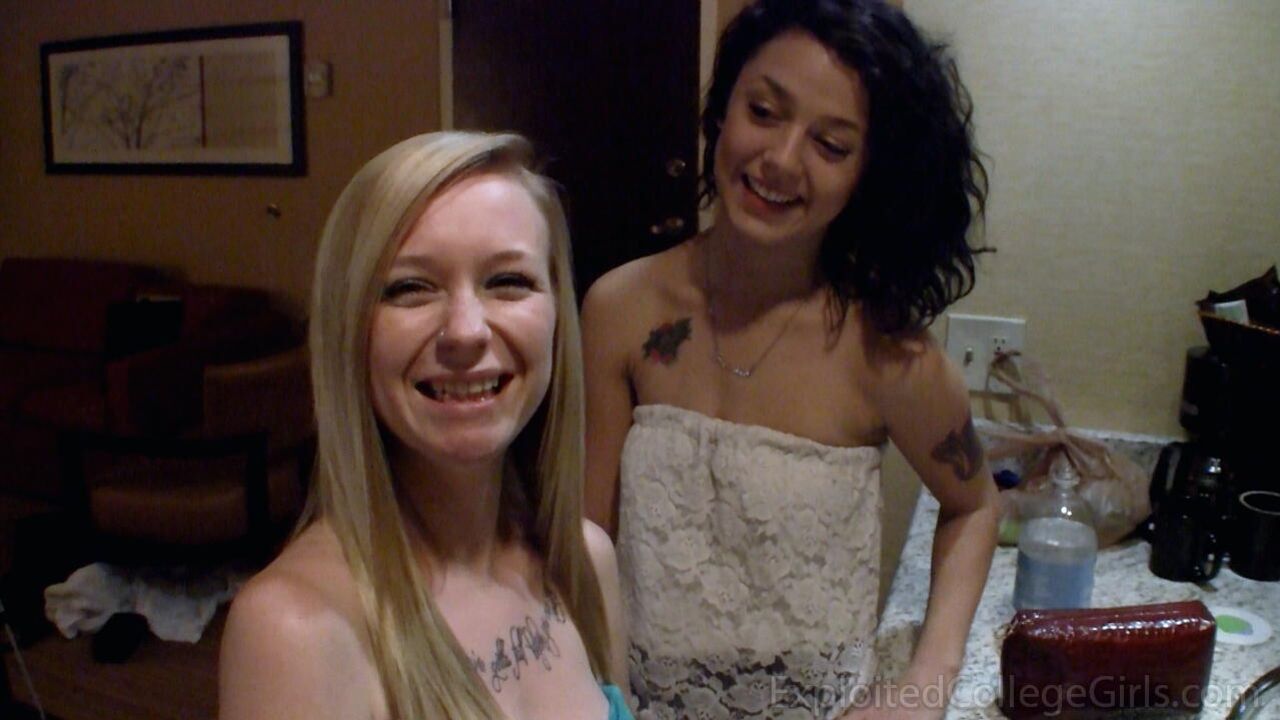 MYRTLE AND BRIE10626