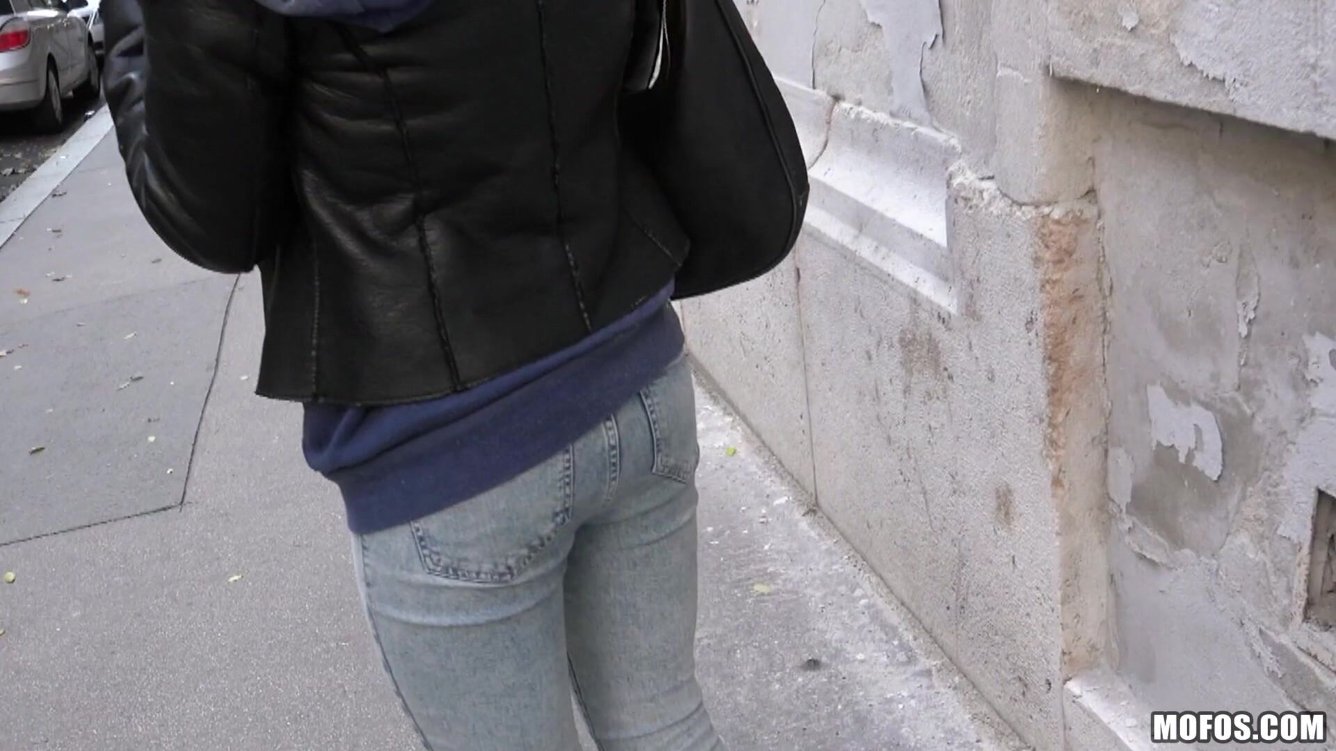 Naughty Tourist Sucks Dick for Cash