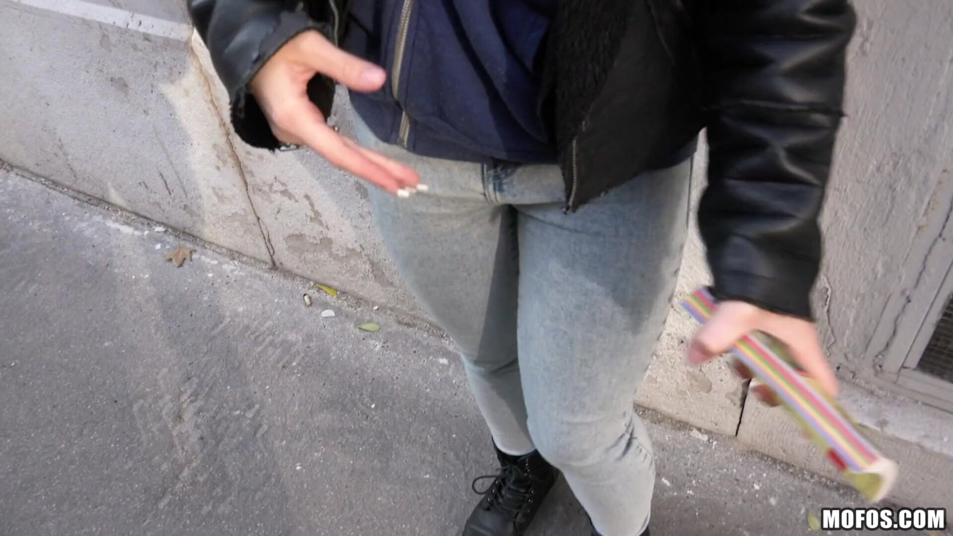 Naughty Tourist Sucks Dick for Cash