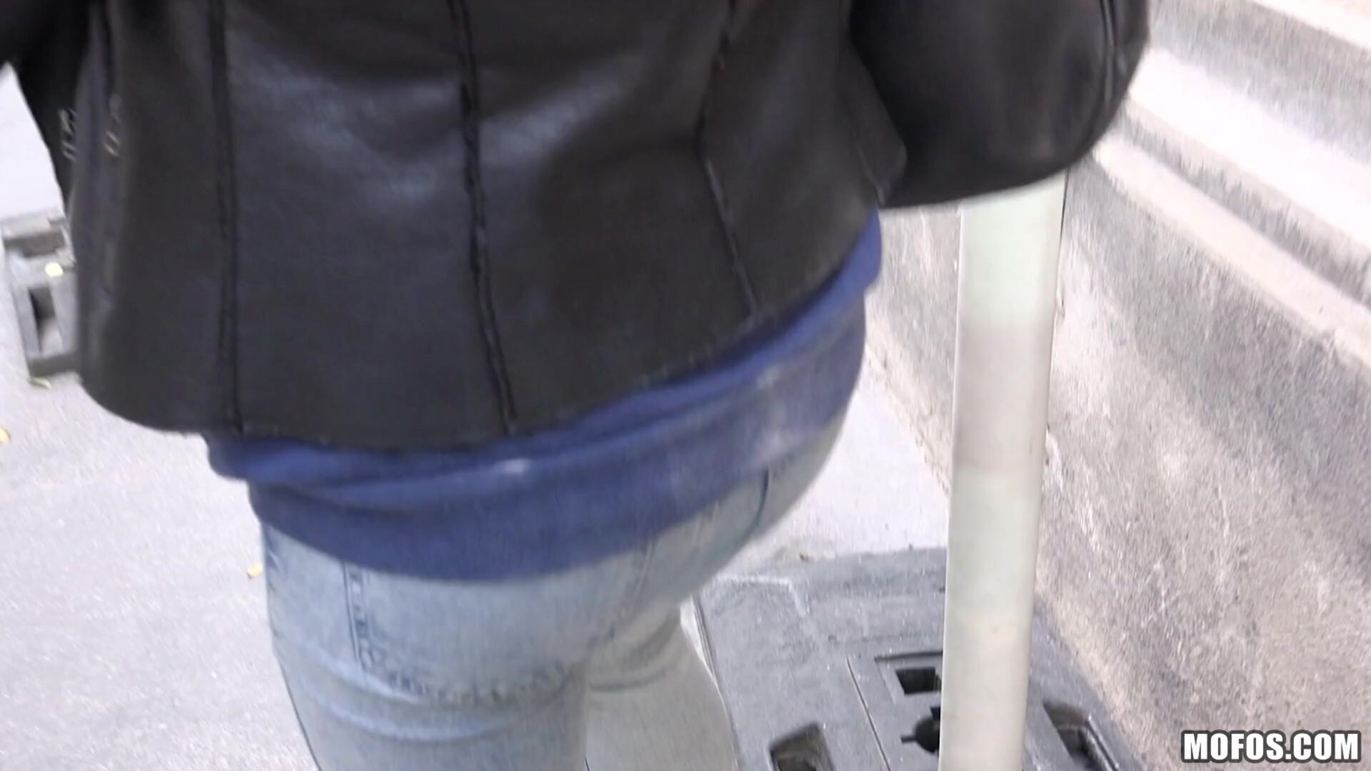 Naughty Tourist Sucks Dick for Cash