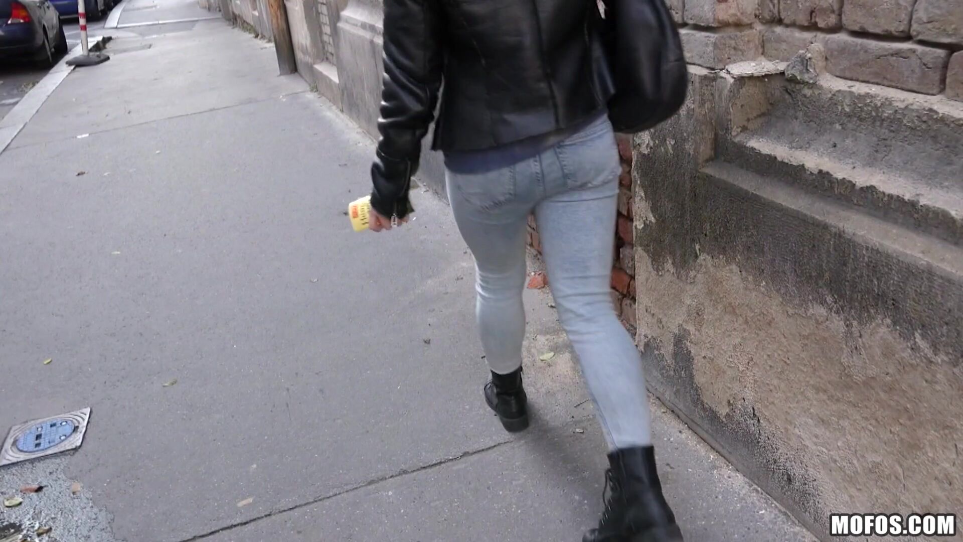 Naughty Tourist Sucks Dick for Cash