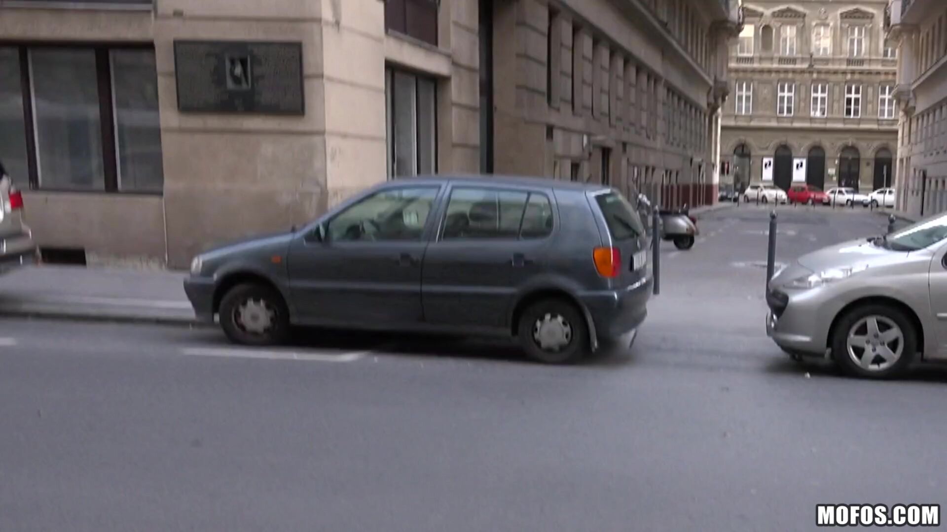 Naughty Tourist Sucks Dick for Cash