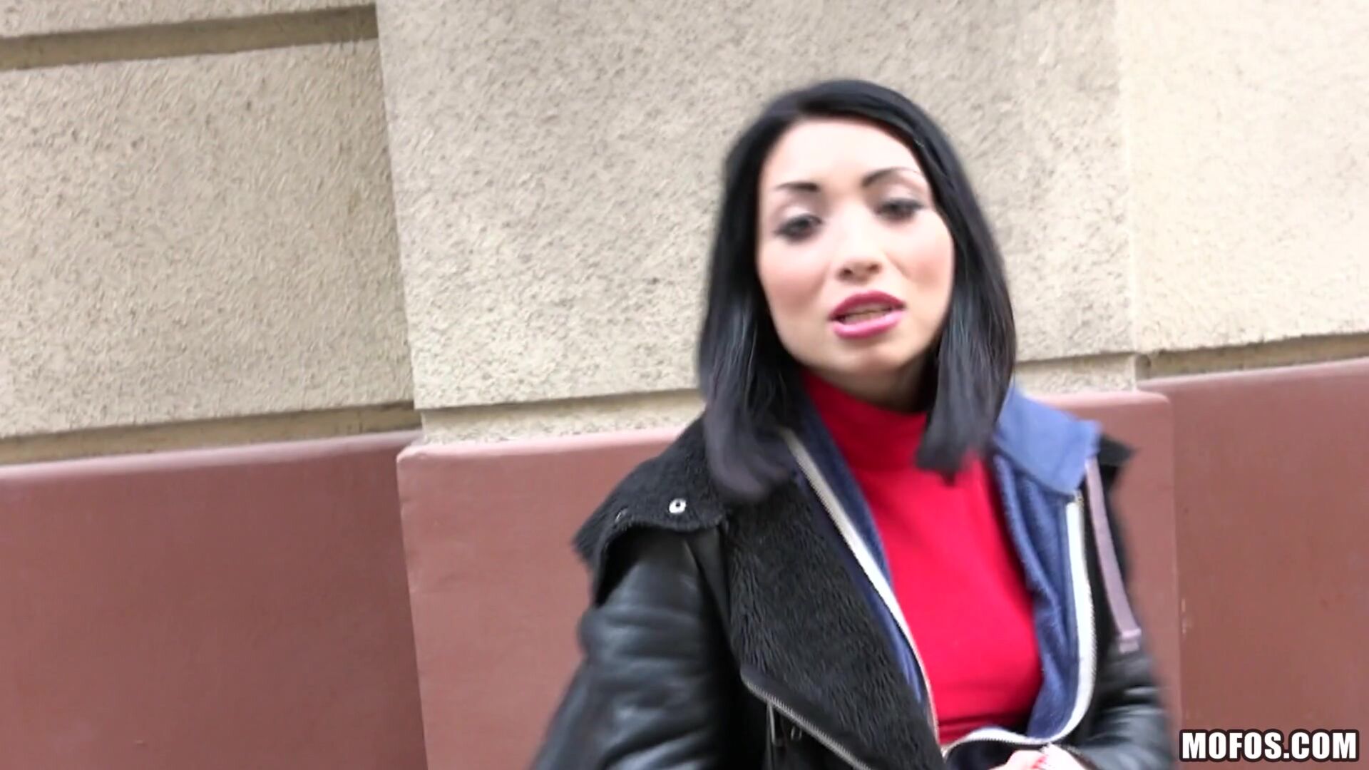 Naughty Tourist Sucks Dick for Cash