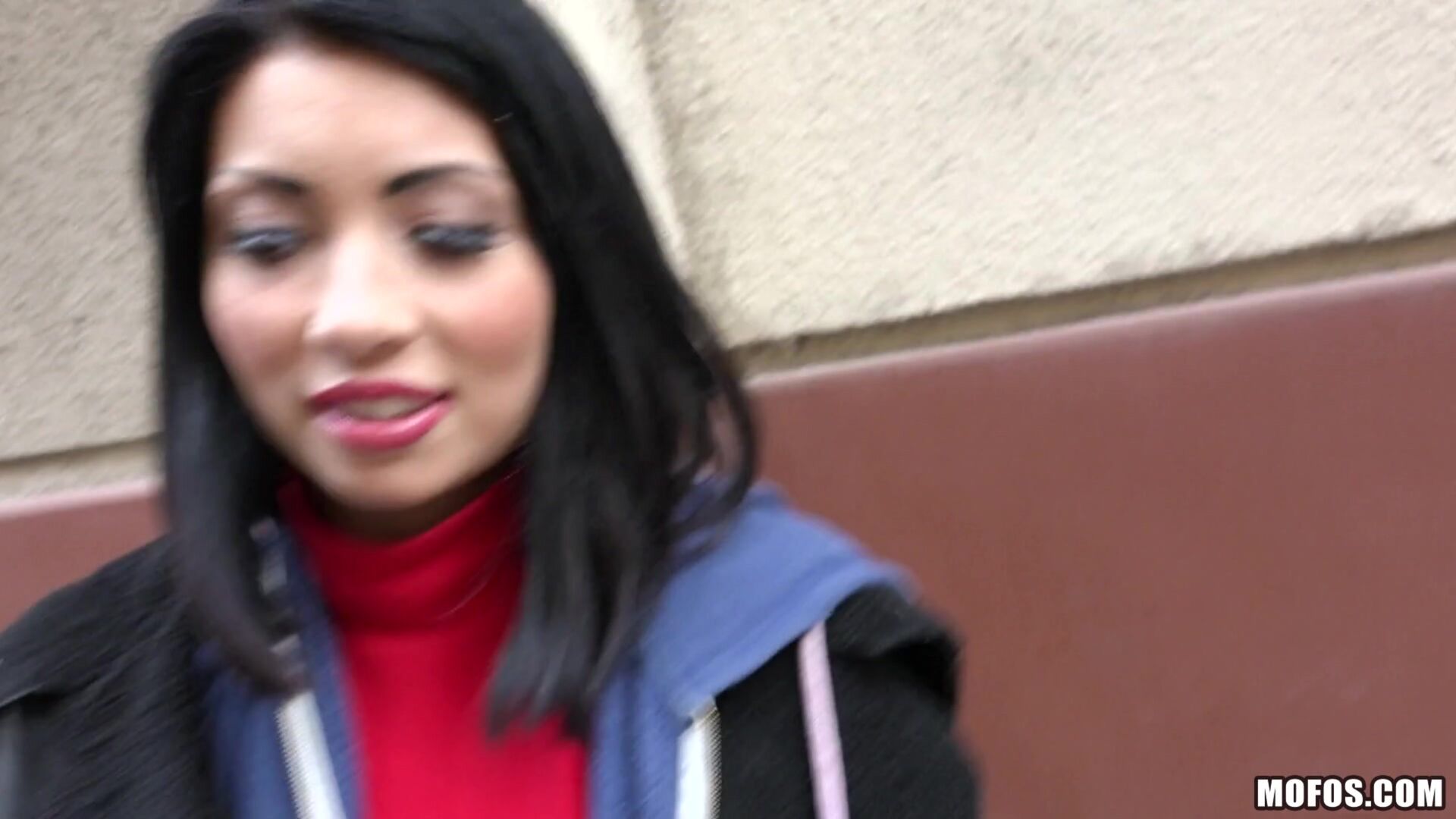 Naughty Tourist Sucks Dick for Cash