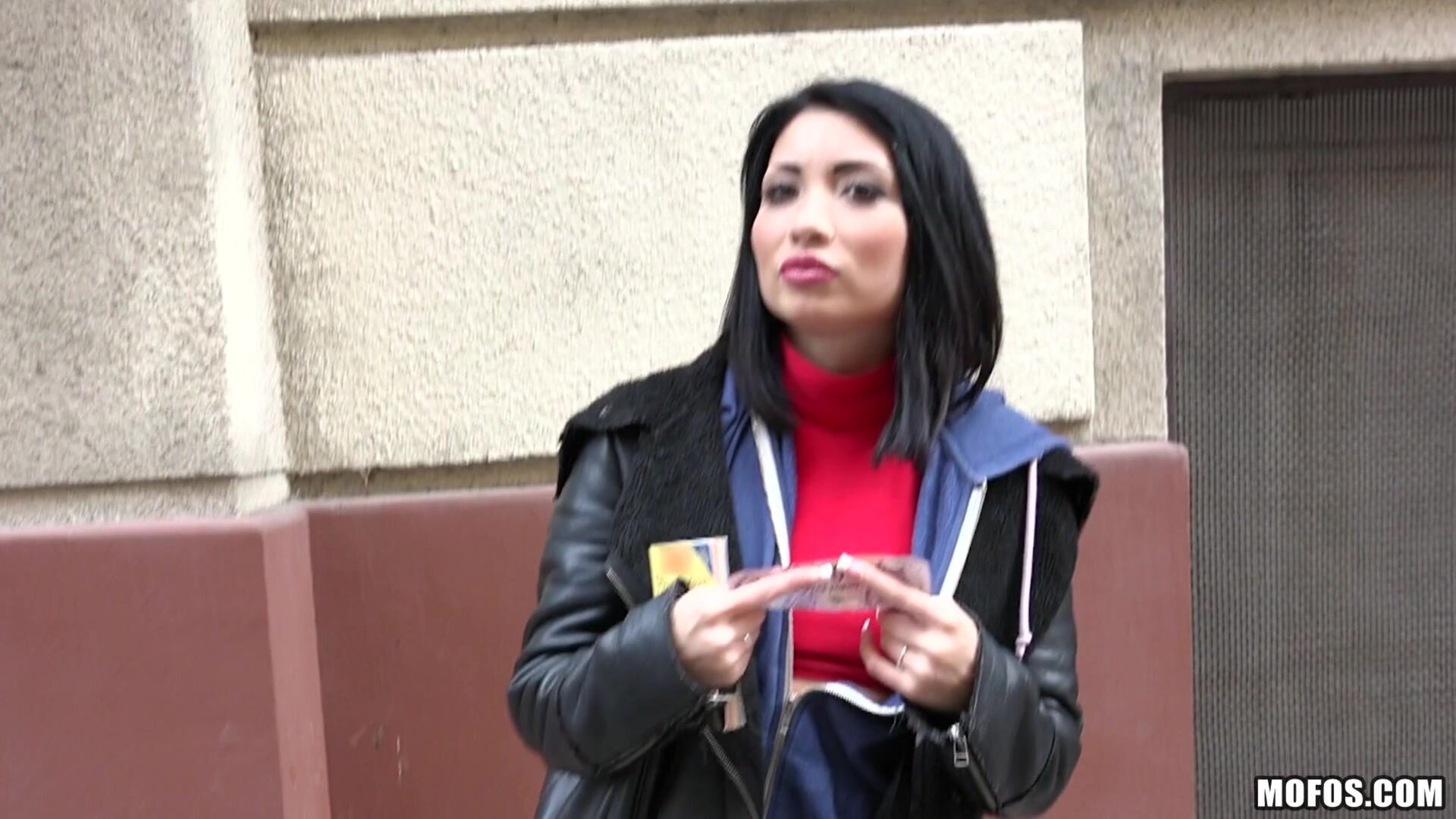 Naughty Tourist Sucks Dick for Cash