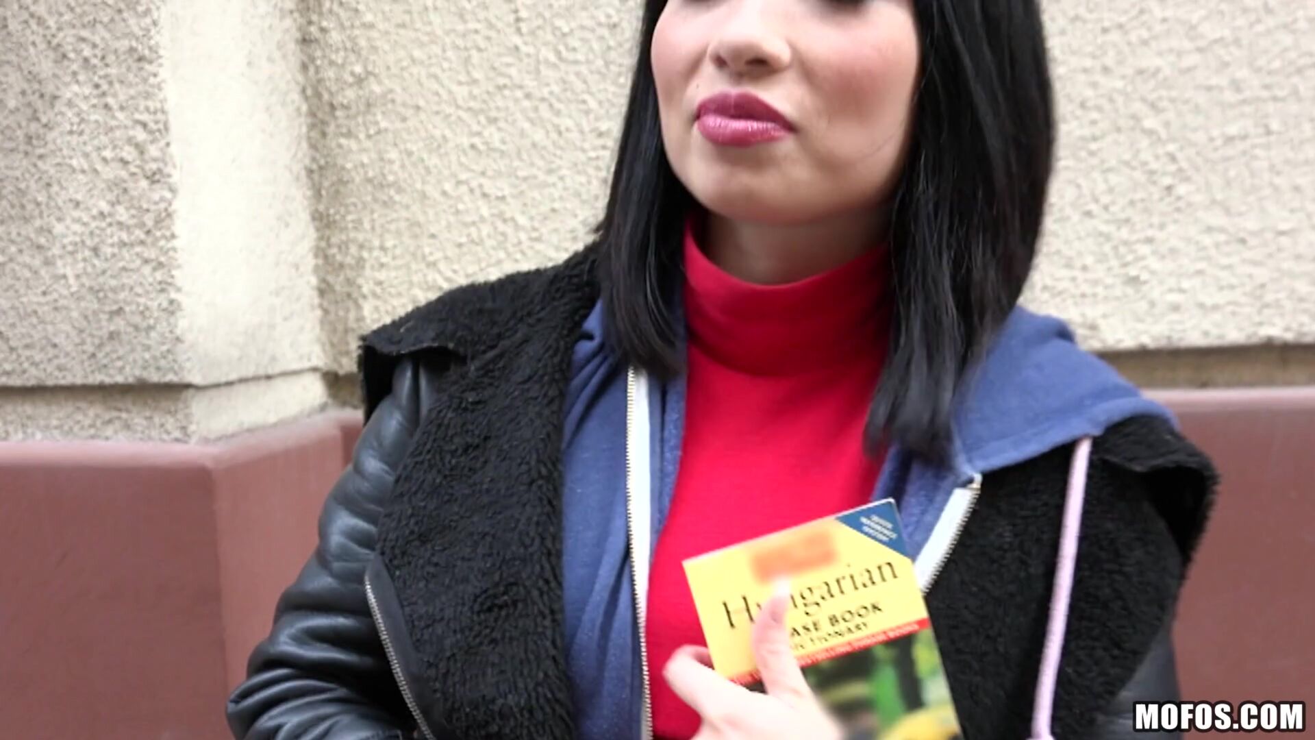 Naughty Tourist Sucks Dick for Cash